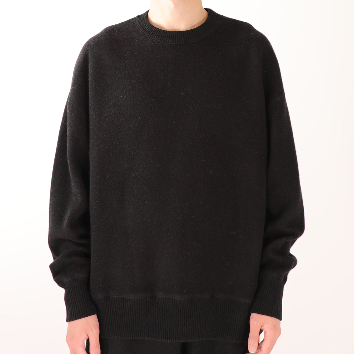 【24AW】"Cascade" オーバーサイズドフィットカシミヤセーター / Oversized sweater in cashmere