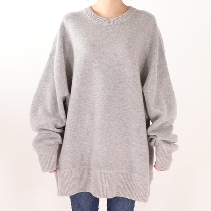 【24AW】"Cascade" オーバーサイズドフィットカシミヤセーター / Oversized sweater in cashmere