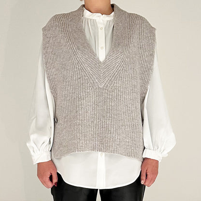 【24AW】"Nappé" オーバーサイズド タバードカシミヤベスト / Oversized Tabard Vest in cashmere